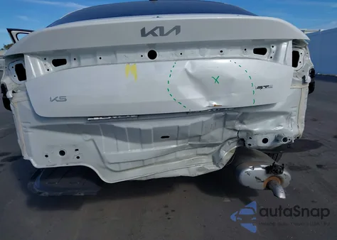 2025 Kia K5 Gt-Line z USA, uszkodzony, nr VIN KNAG64J75S5304749